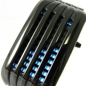 barcode-black-blue-led-ss-strap-03-300
